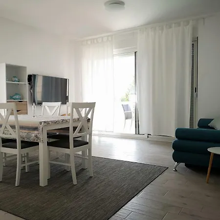 Apartments 4You Vir Exterior photo